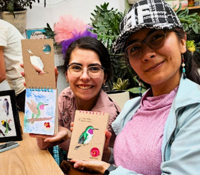 Crea tu propia libreta ilustrada - Edición Amor y Amistad en Bogotá - Image 4
